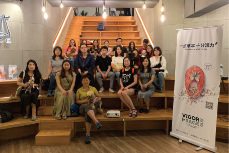 来自宠物主需求的满足（右图）